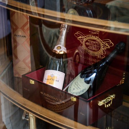 皇家公园俱乐部酒店 基希讷乌 外观 照片